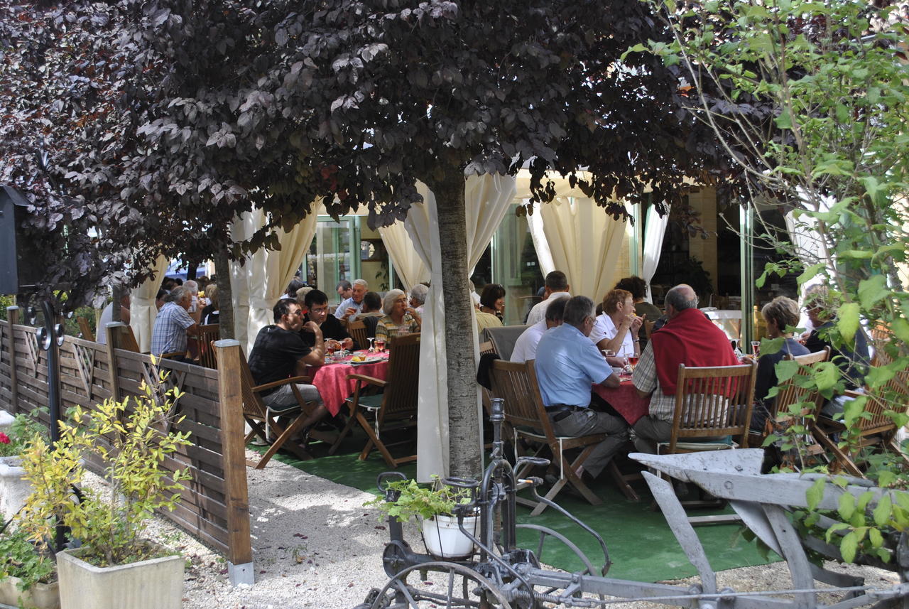 Hotel Auberge De La Nauze Sagelat Zewnętrze zdjęcie